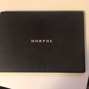 Morphe eyeshadow palette
